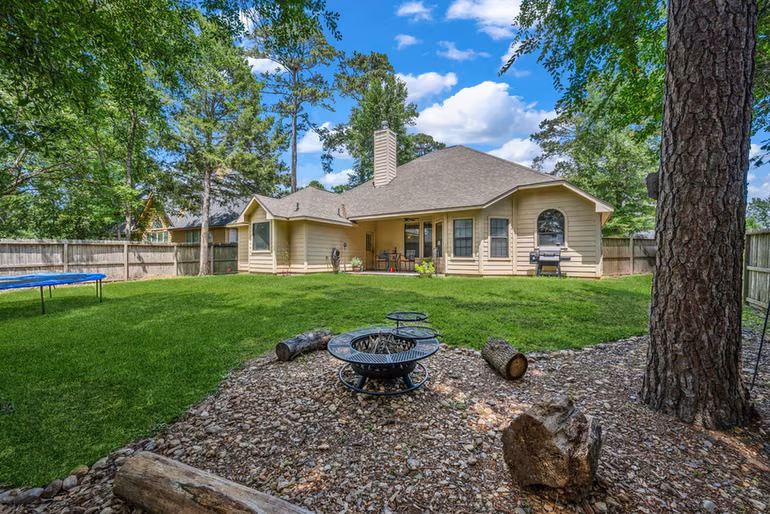 Photo 5 of 12295 Pegasus Drive, Willis, TX