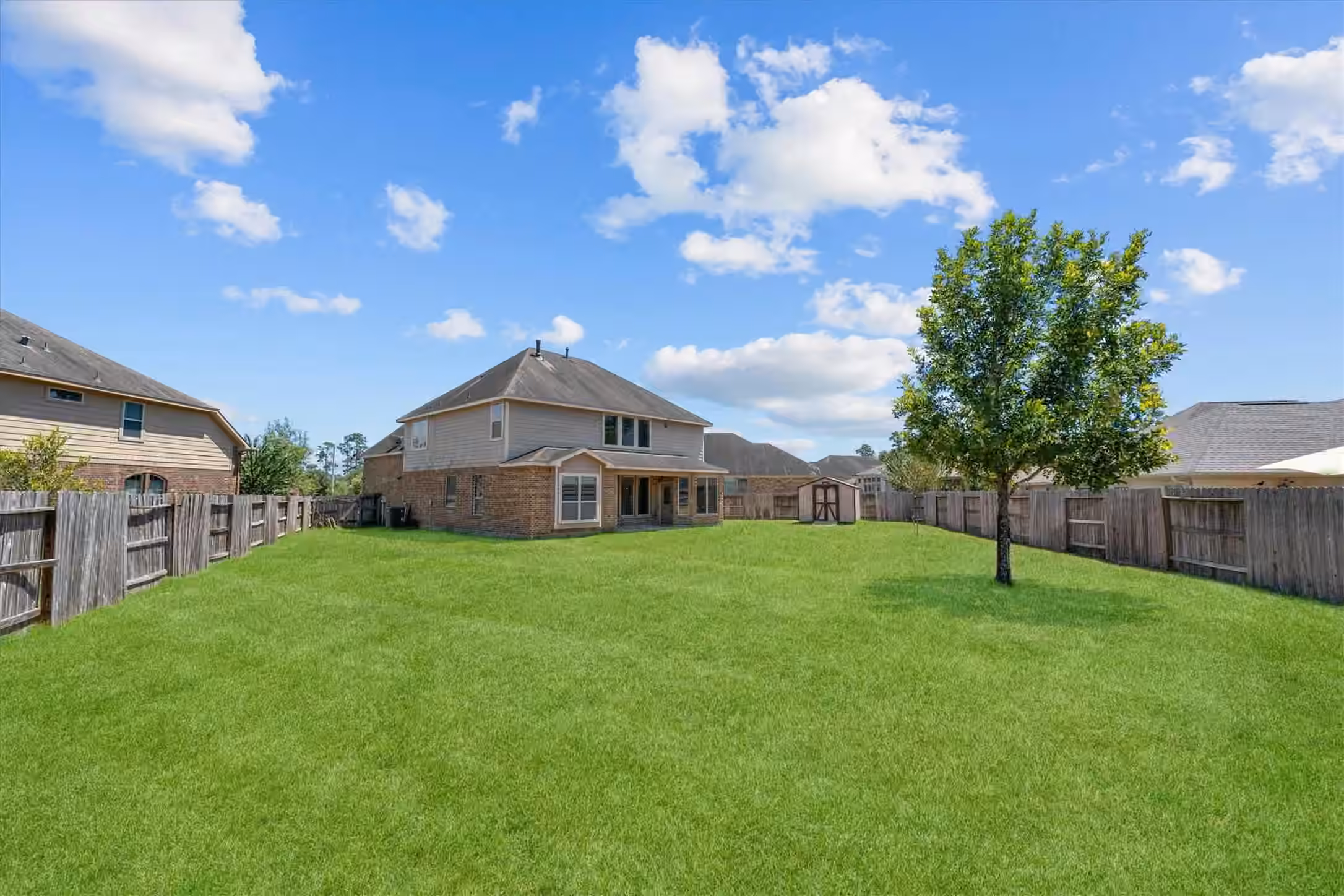Photo 5 of 2635 Forest Cove Court, Conroe, TX