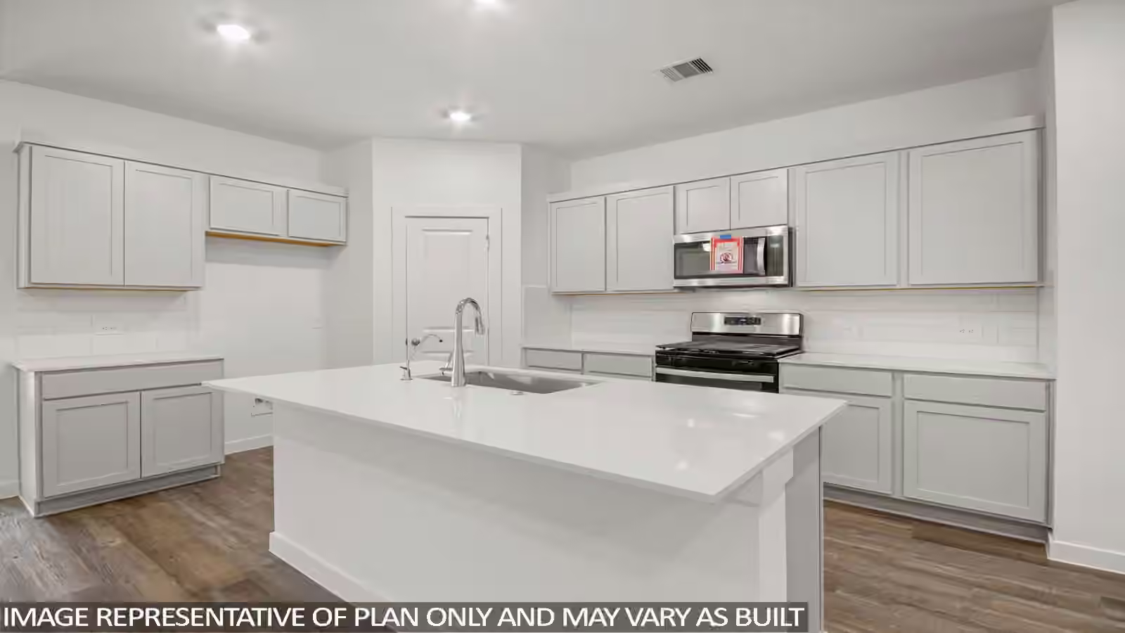 Photo 2 of 18191 Woodpecker Trail, New Caney, TX
