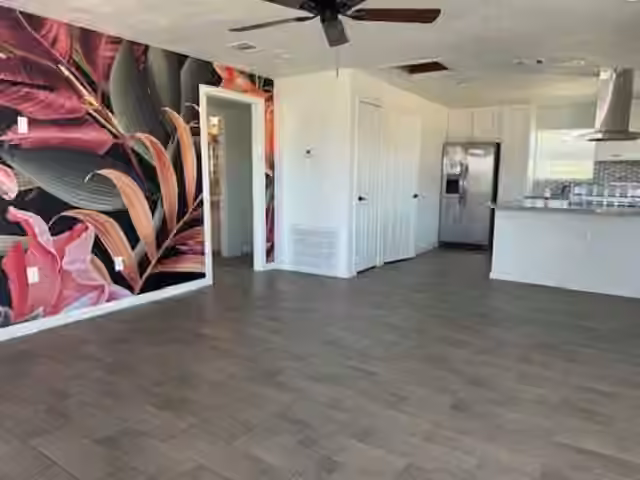 Photo 4 of 5918 Avenue R, Galveston, TX