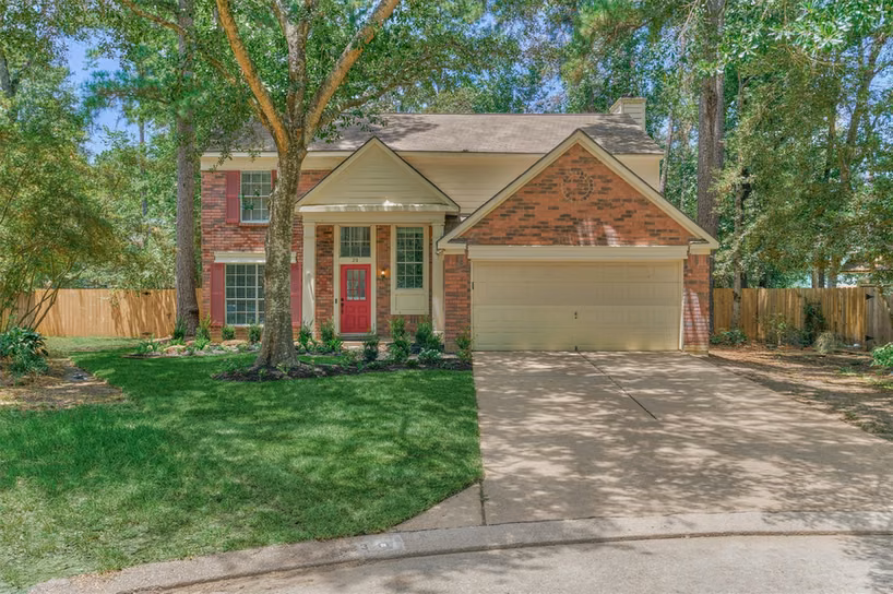 Photo 2 of 23 Ridgecross Place, The Woodlands, TX