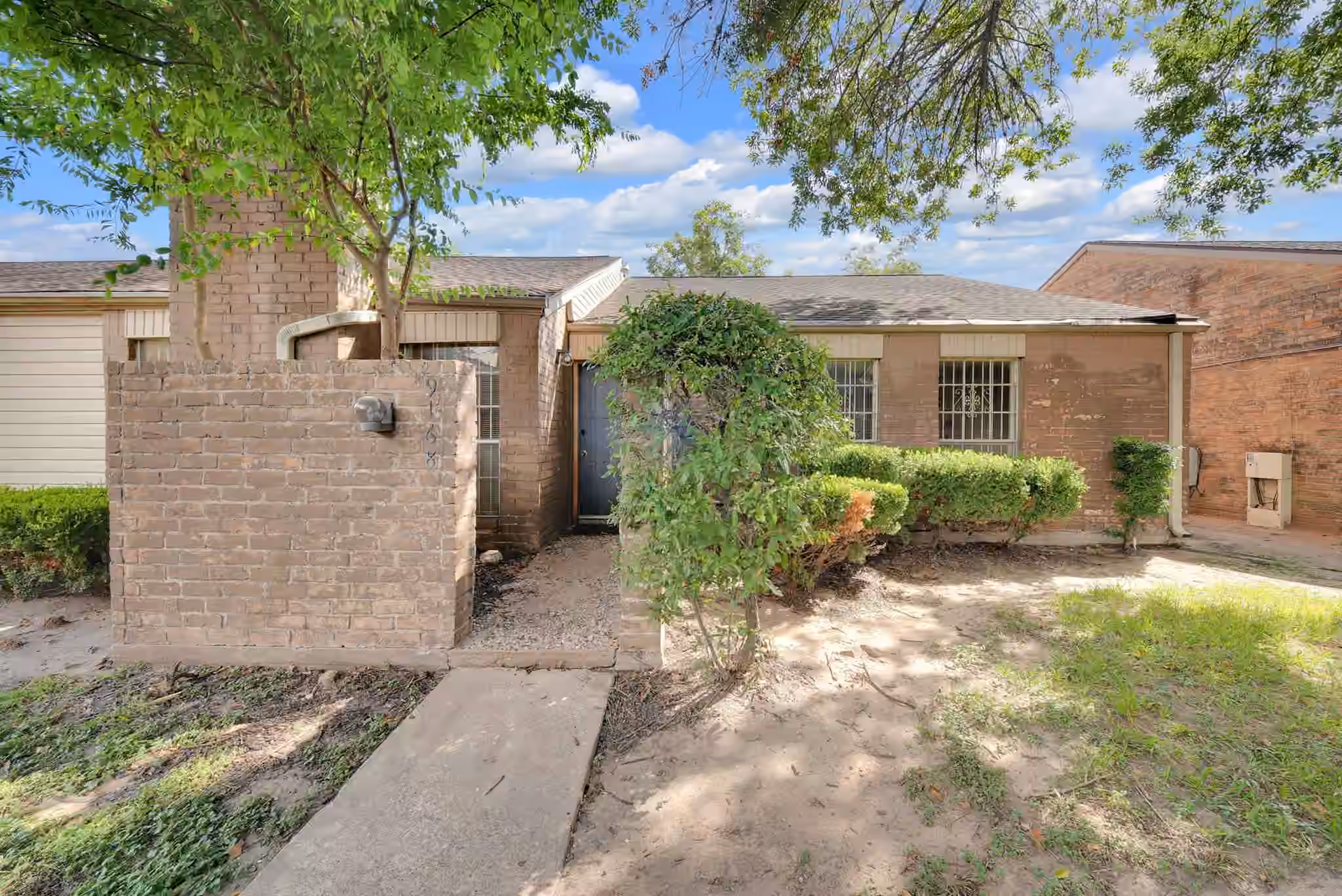 Photo of 9168 Wilcrest Drive 9168, Houston, TX