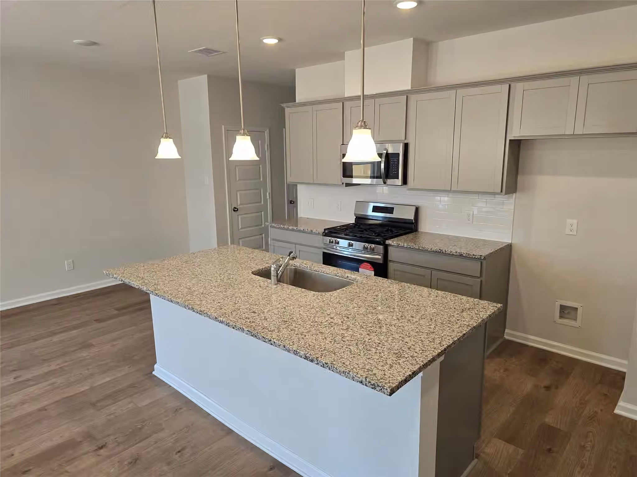 Photo 3 of 13215 Hayden Peak Drive, Iowa Colony, TX