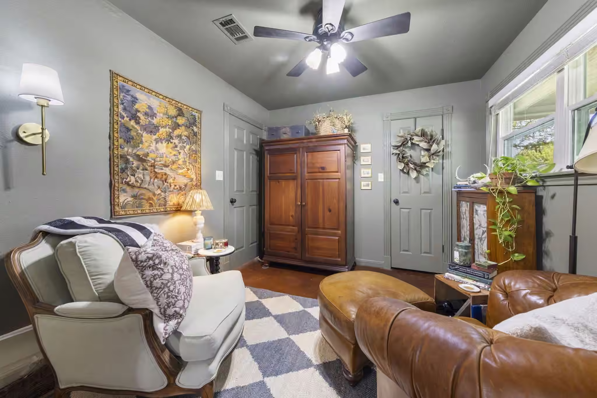 Photo 7 of 410 Shawnee Drive, Montgomery, TX