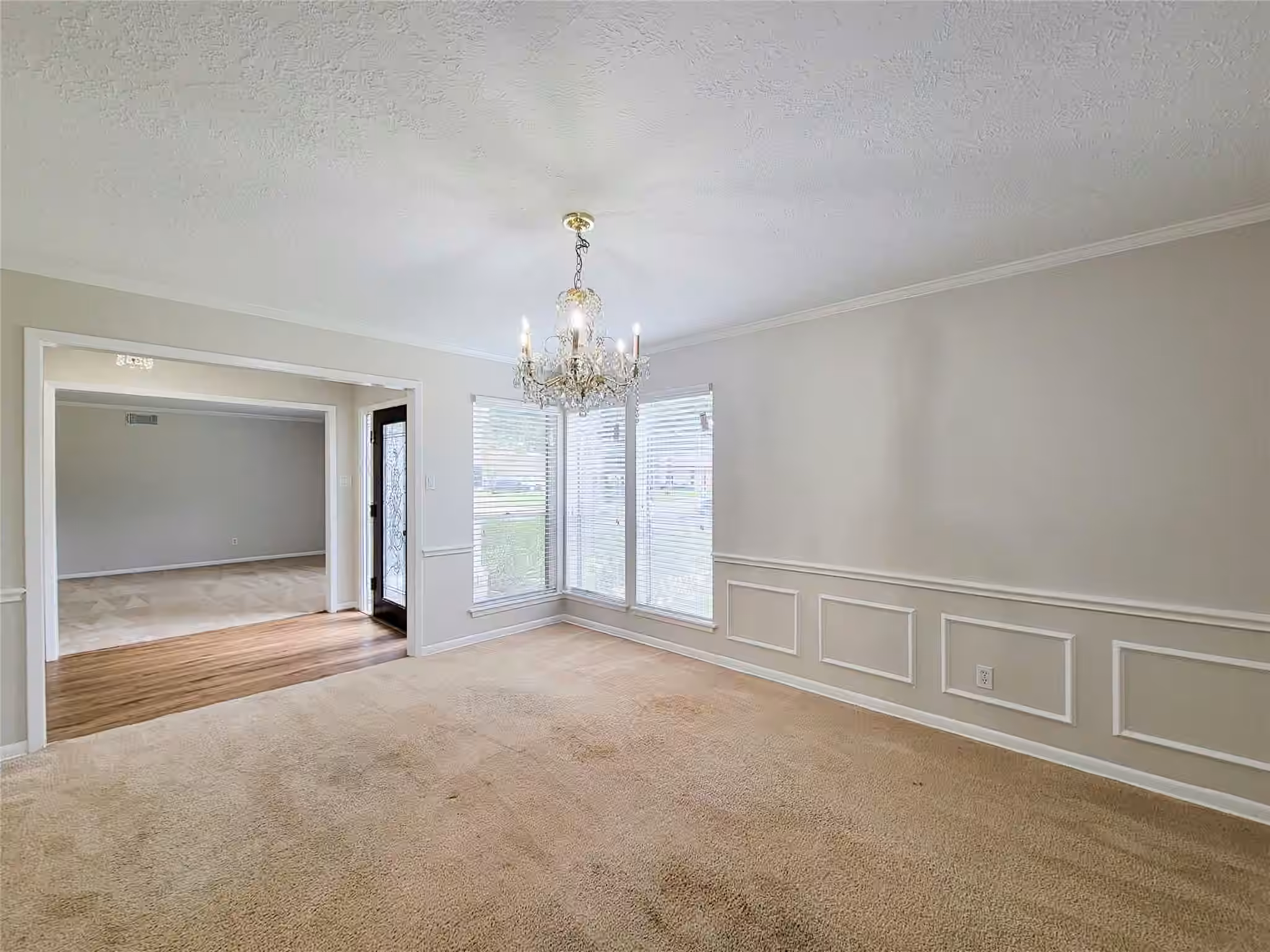 Photo 7 of 18583 Martinique Drive, Nassau Bay, TX