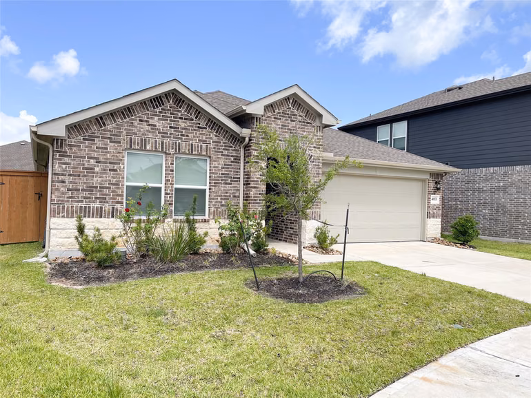 Photo 2 of 4973 Blue Beetle Ridge Drive, Katy, TX