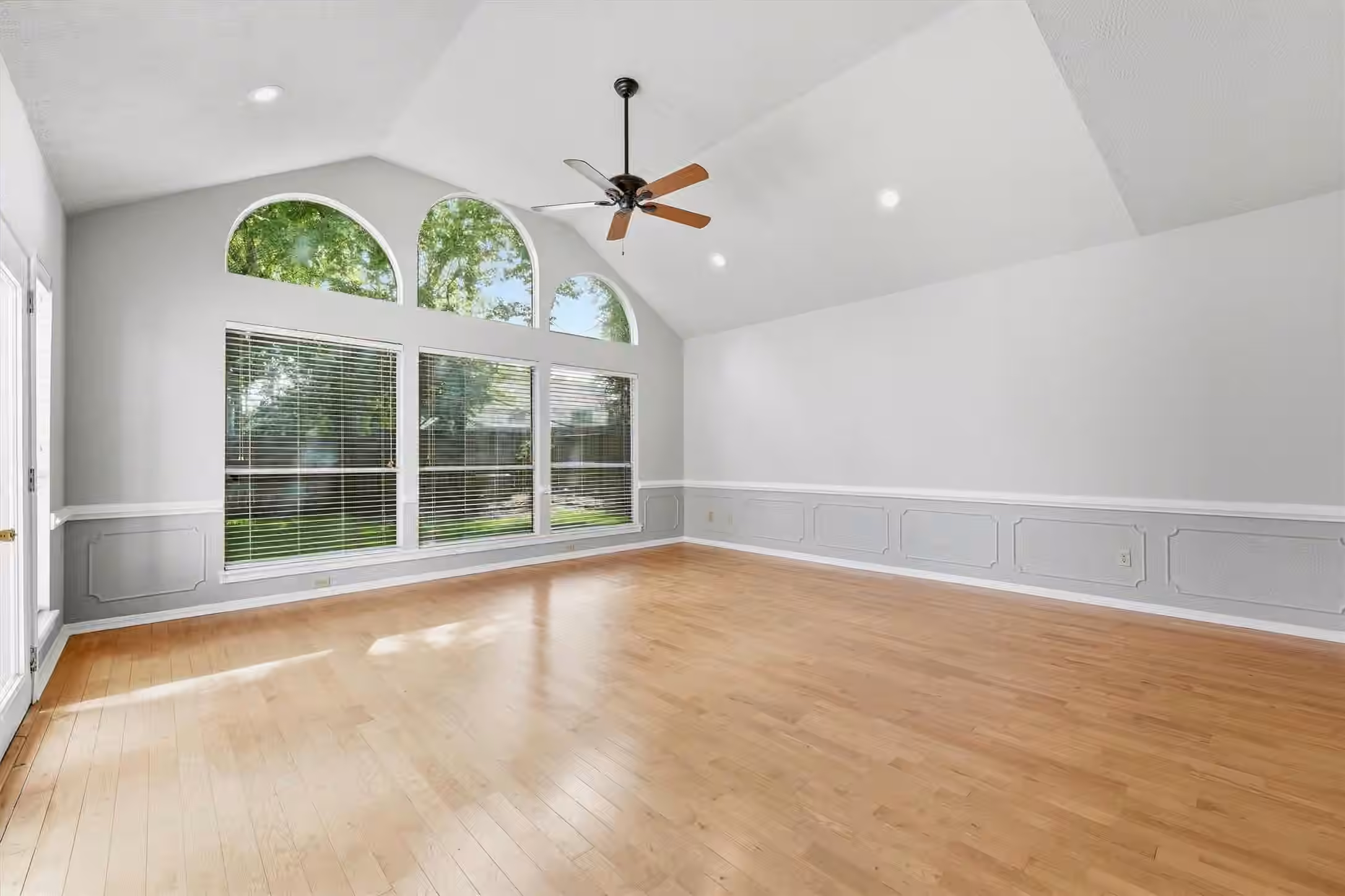 Photo 5 of 15307 Sierra Pines Court, Houston, TX