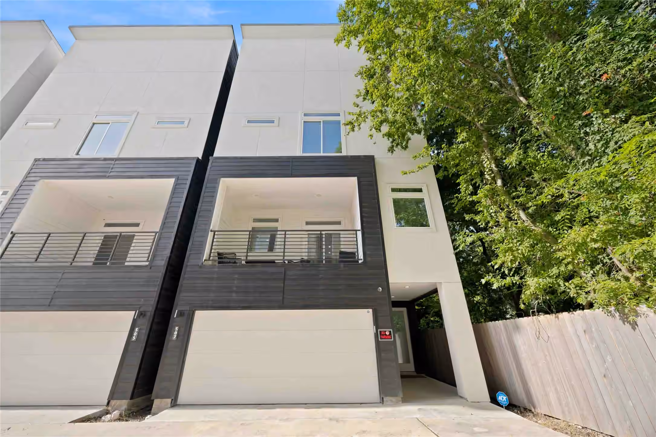 Photo of 507 Schweikhardt Street, Houston, TX 77020