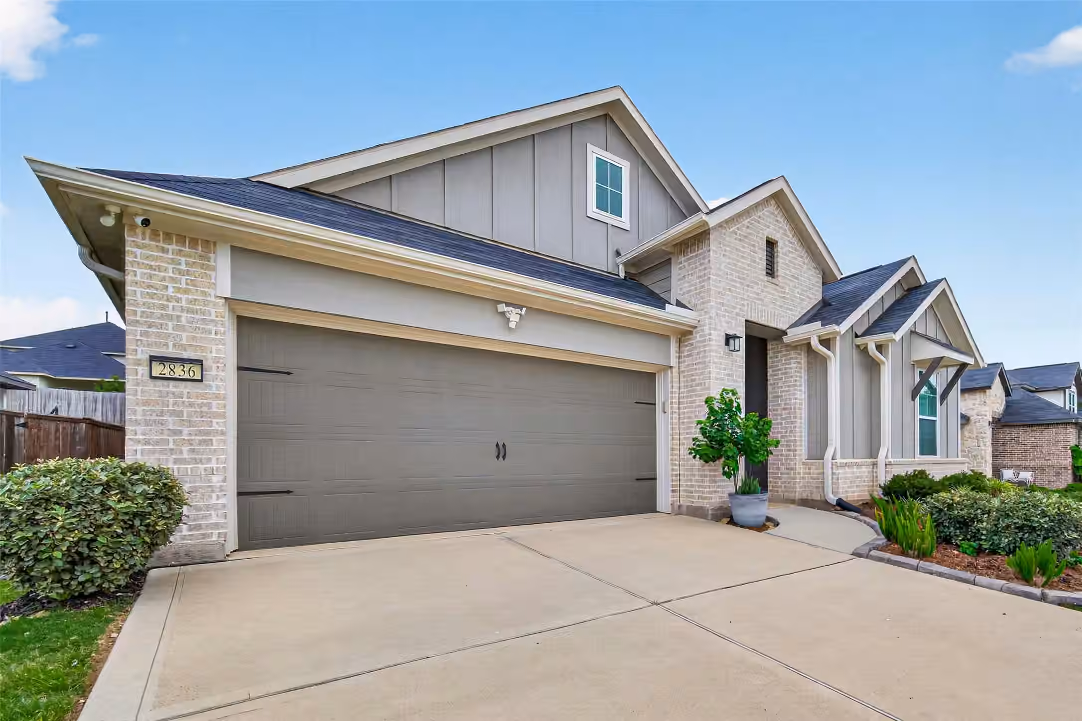 Photo 3 of 2836 Terrace Grove Drive, Conroe, TX