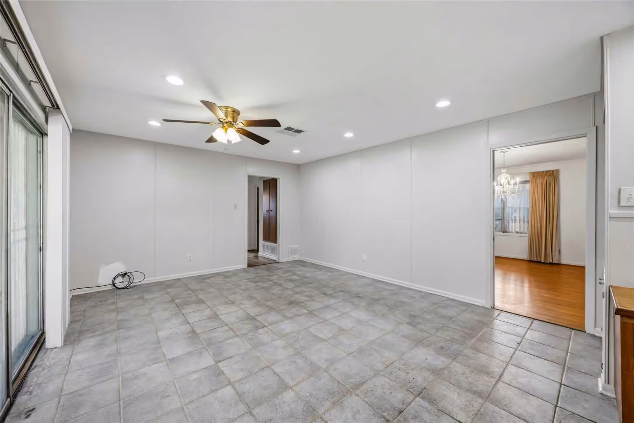 Photo 7 of 7719 Wilmerdean Street, Houston, TX