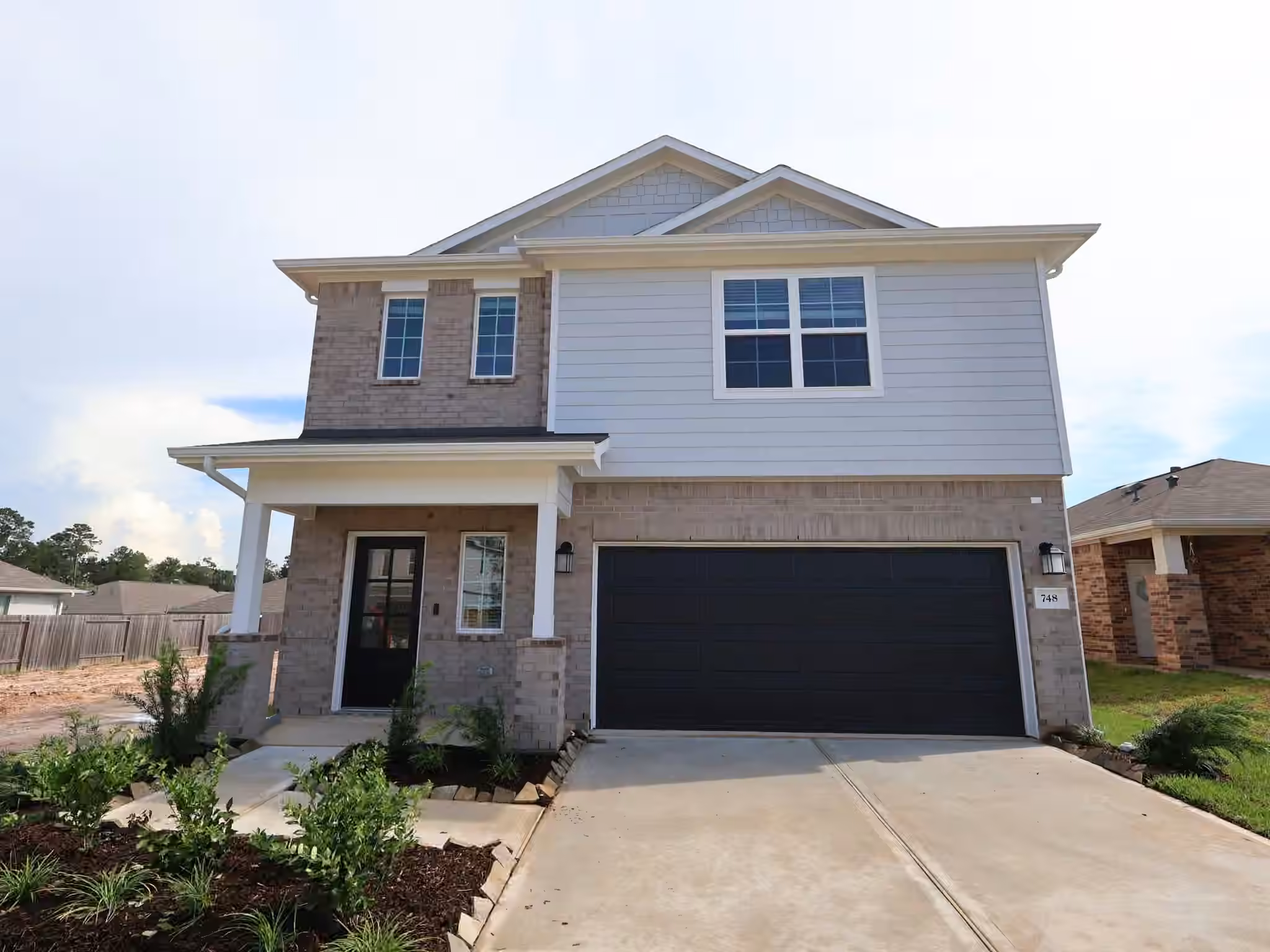 Photo of 748 Hackberry Branch Court, Magnolia, TX 77354