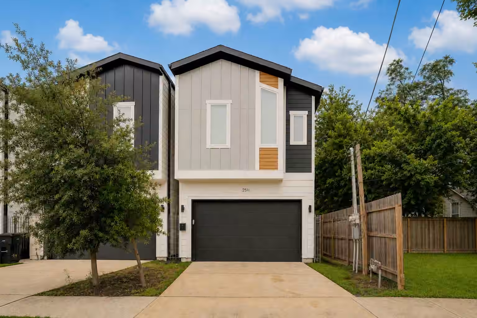 Photo of 2511 Stuart Street, Houston, TX 77004