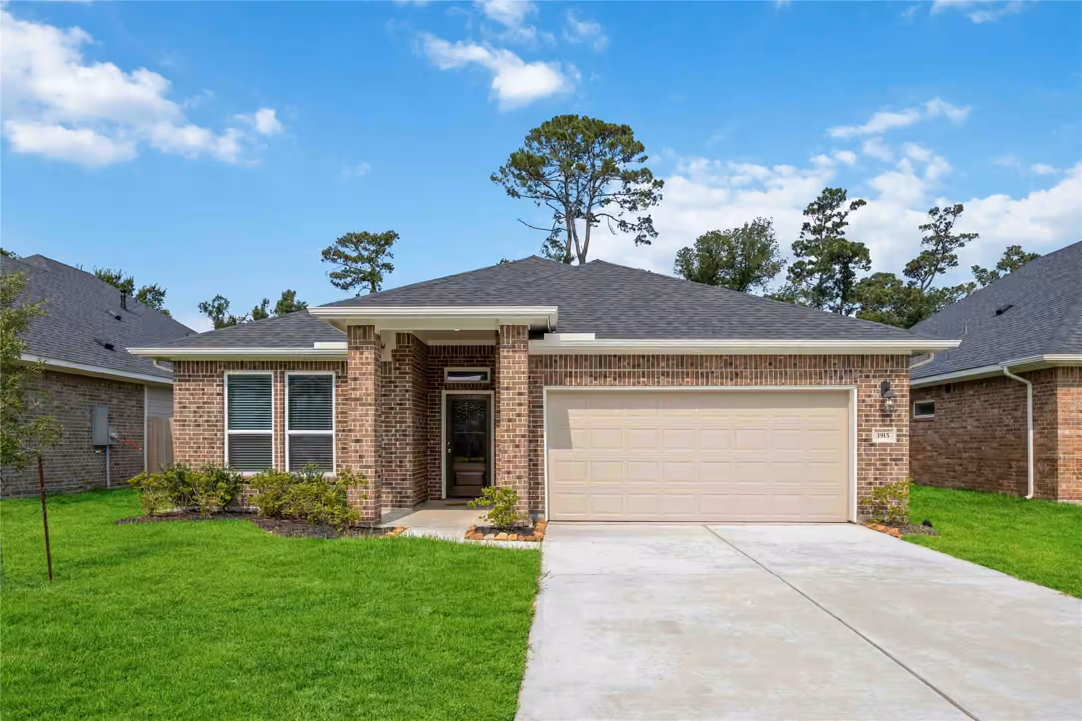 Photo of 3915 Sugardale Street, Baytown, TX 77521