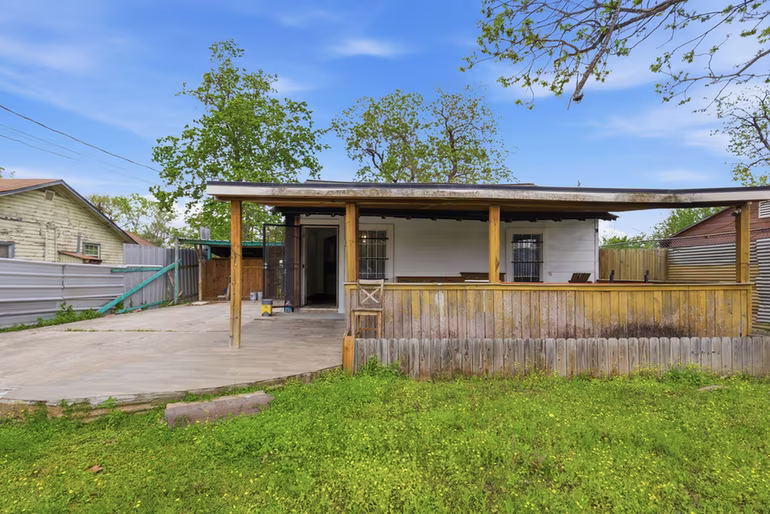 Photo of 2423 Chamberlain Street, Houston, TX