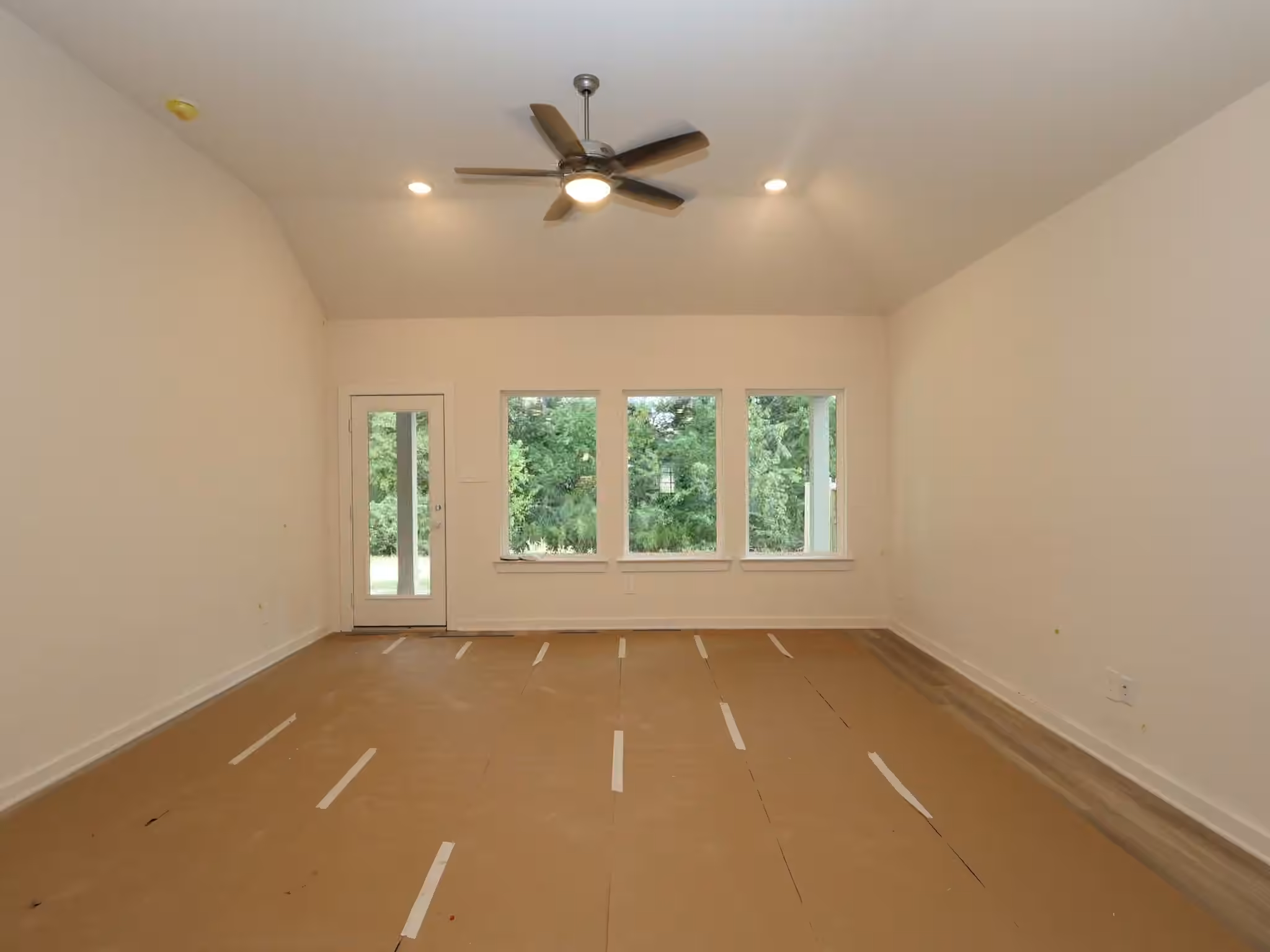 Photo 6 of 22740 Hackberry Leaf Drive, New Caney, TX
