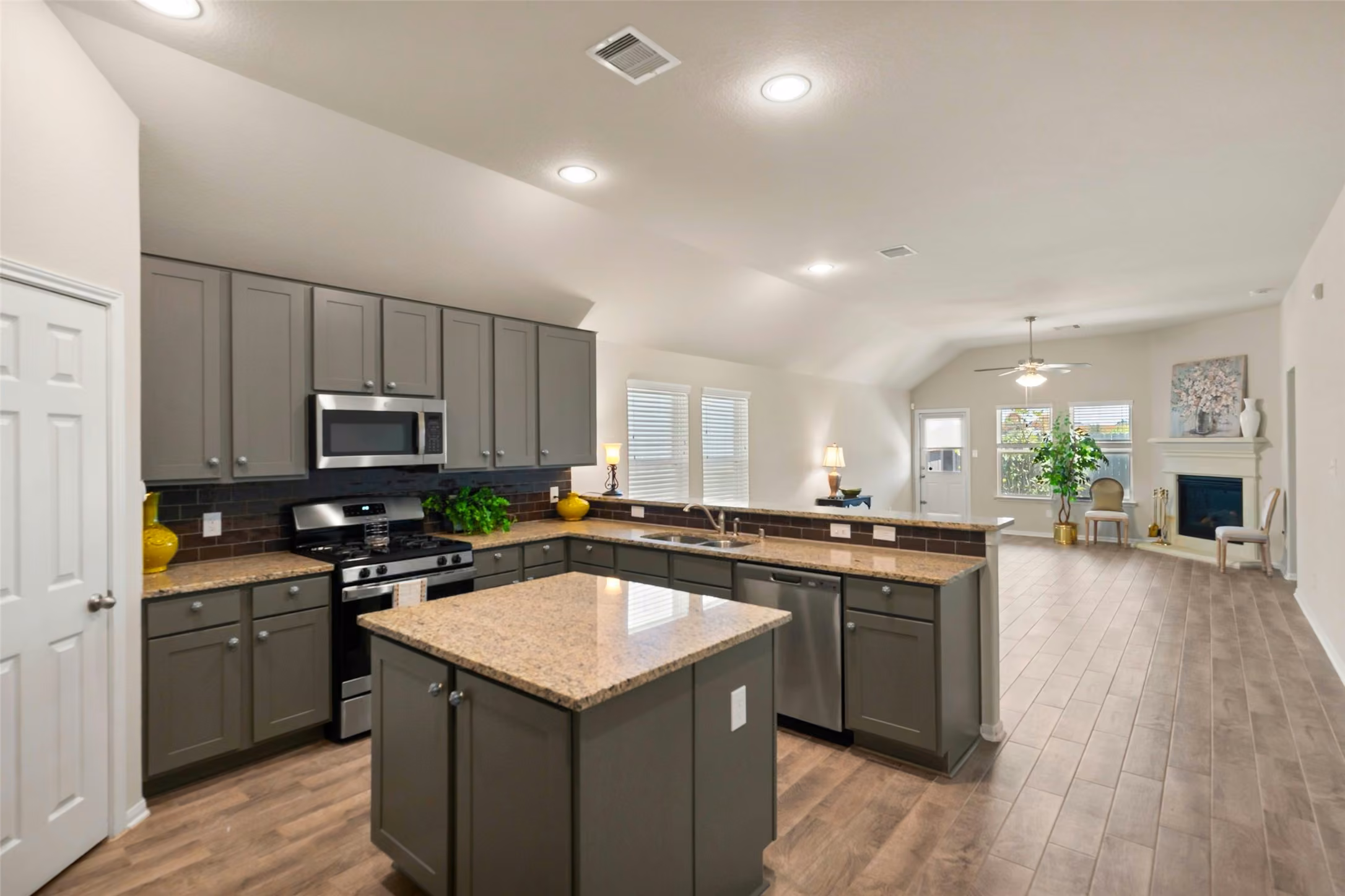 Photo 2 of 20731 Beeston Glade Lane, Katy, TX