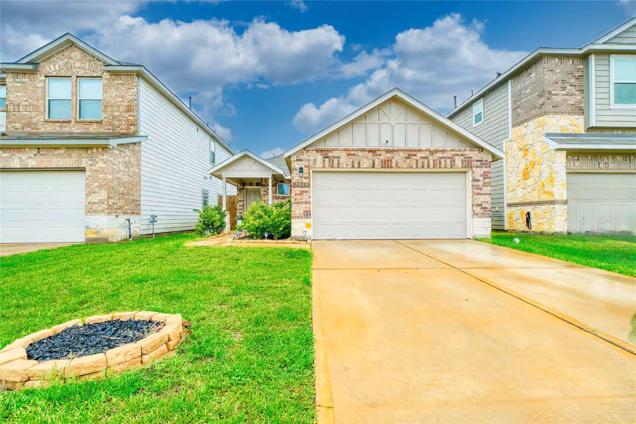 Photo of 7919 Cypress Country Drive, Cypress, TX 77433