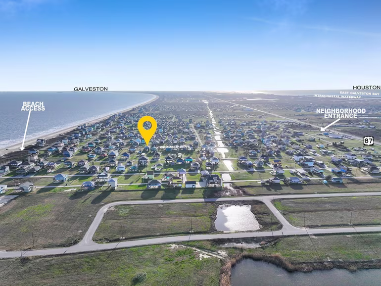 Photo 4 of 866 Wommack, Crystal Beach, TX