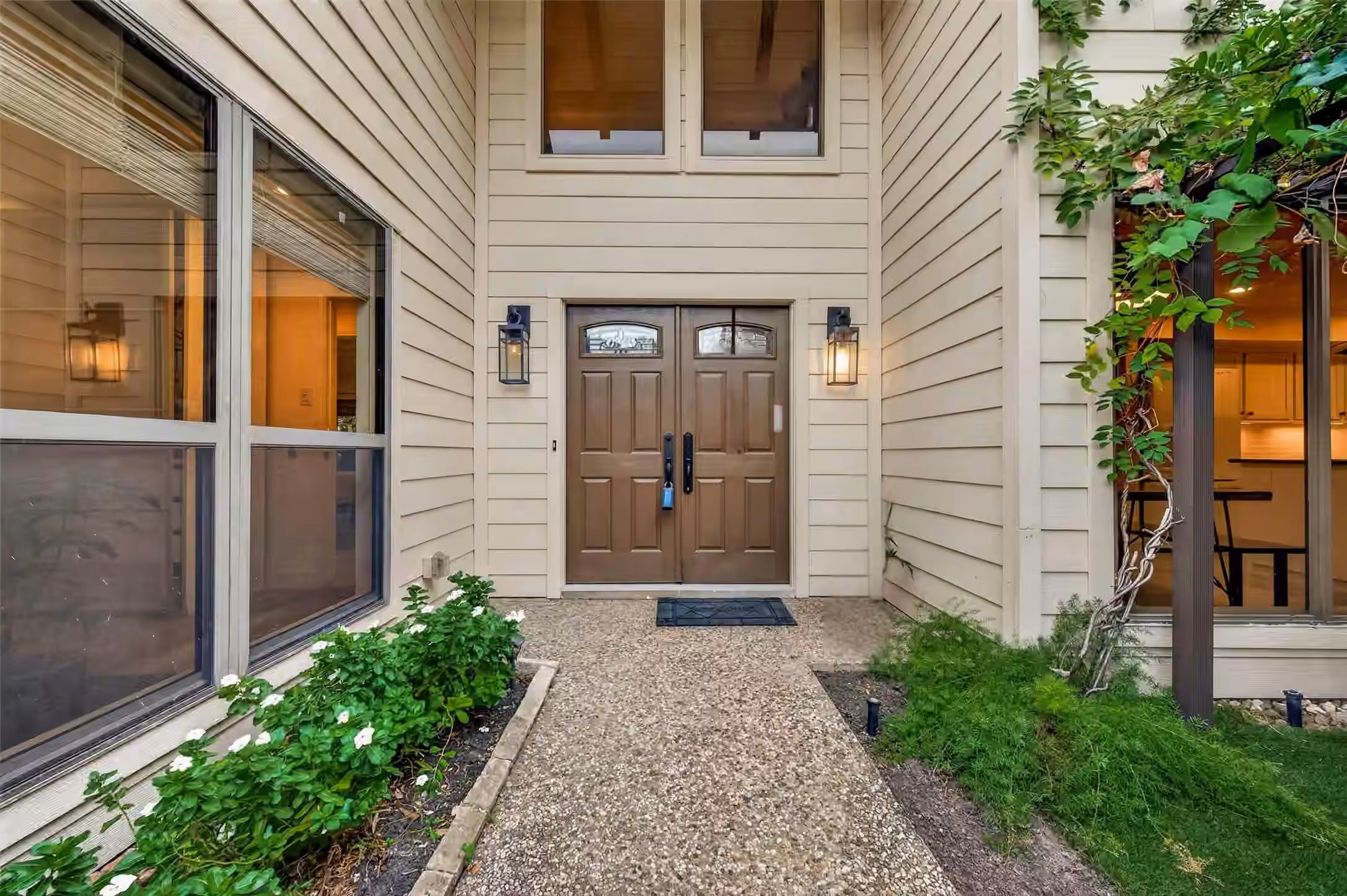 Photo 3 of 1602 Big Lake Drive, Houston, TX
