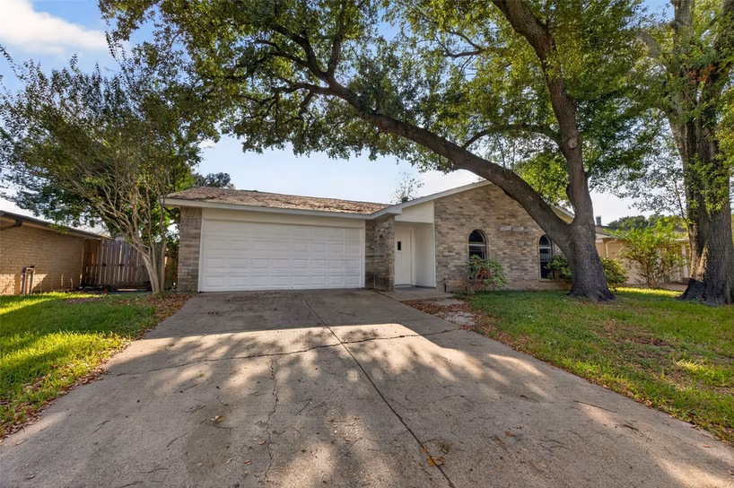 Photo 4 of 5110 Lerwick Drive, Houston, TX
