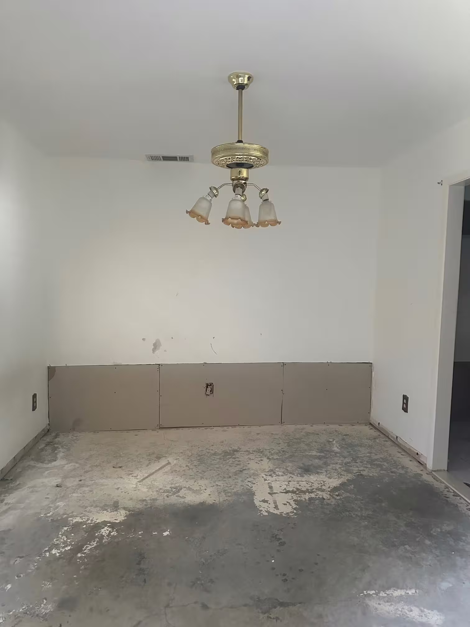 Photo 6 of 14712 Perthshire Road A, Houston, TX