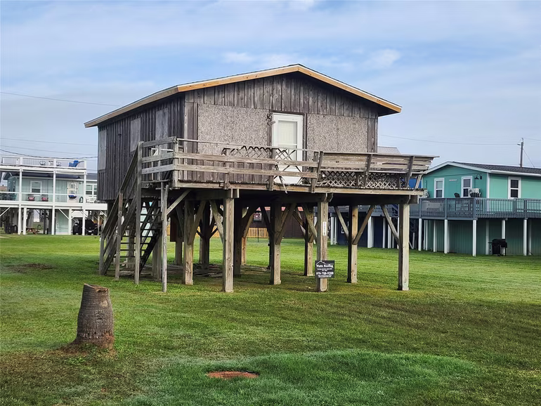 Photo 4 of 1218 Middle, Surfside Beach, TX