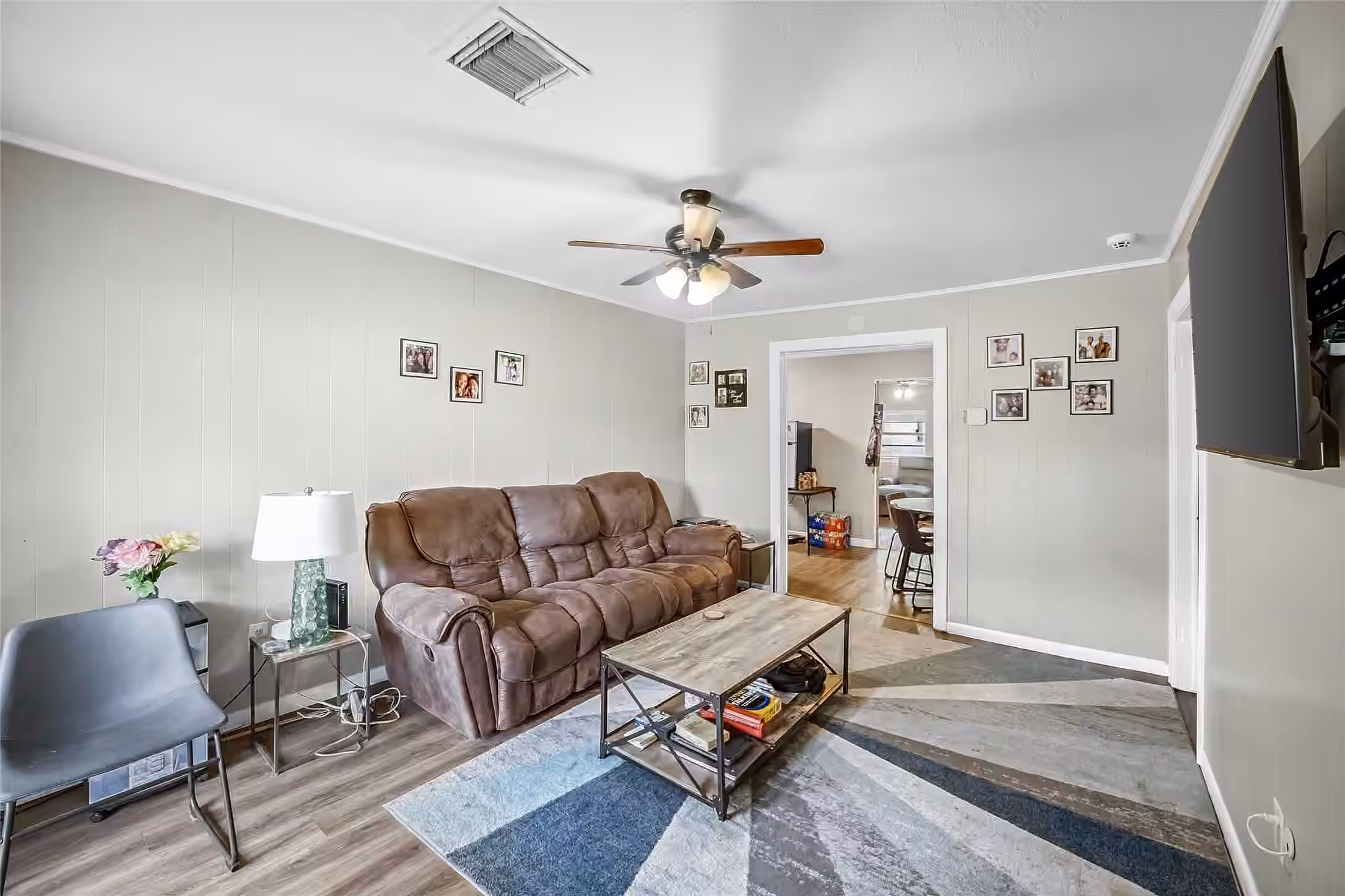 Photo 3 of 705 Akers Street, Angleton, TX