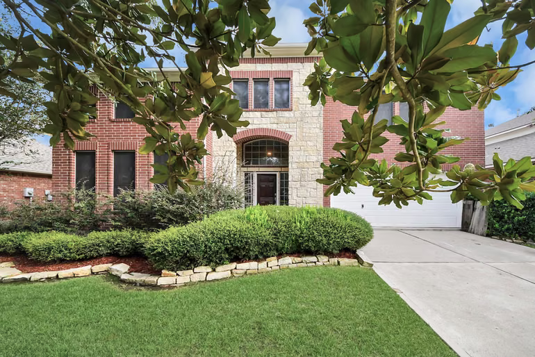 Photo 4 of 7714 Heron Lakes Drive, Houston, TX