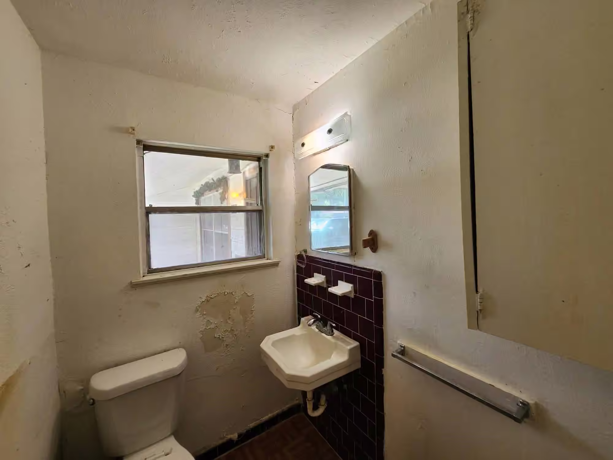Photo 3 of 5535 Flamingo Drive, Houston, TX