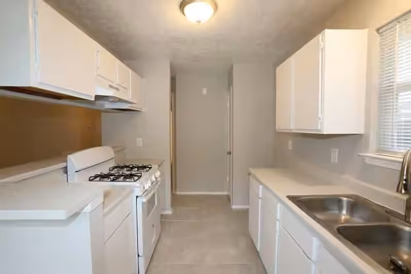 Photo 6 of 4817 Redbud Drive, Rosenberg, TX