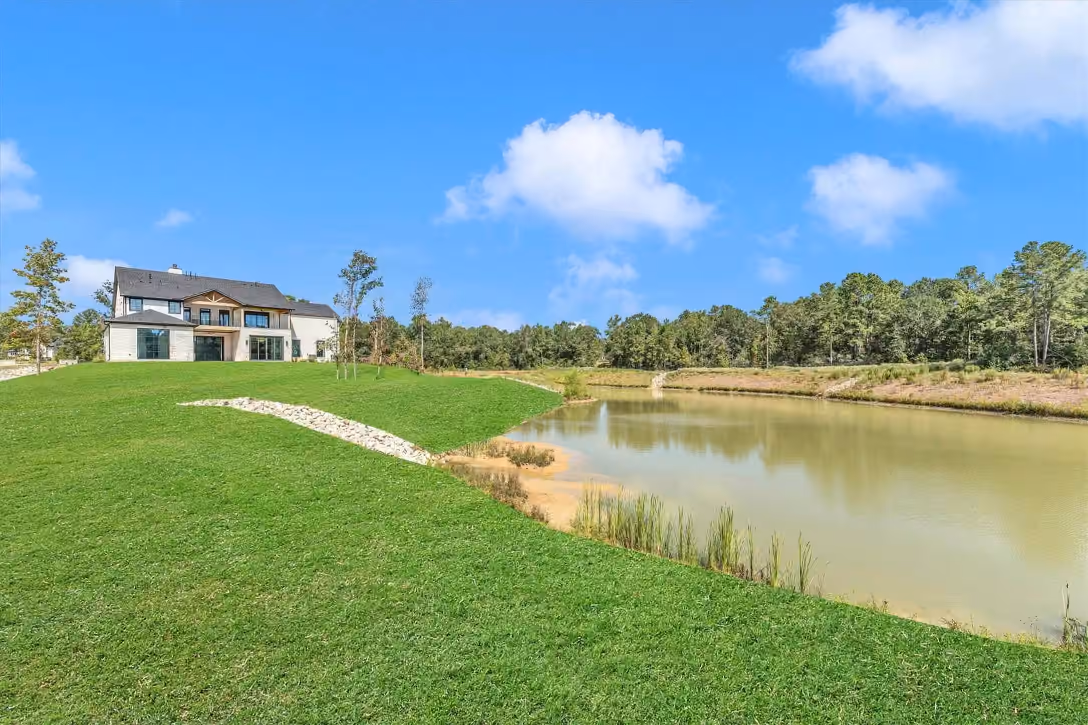 Photo 4 of 23701 Birch Grove Road, Montgomery, TX