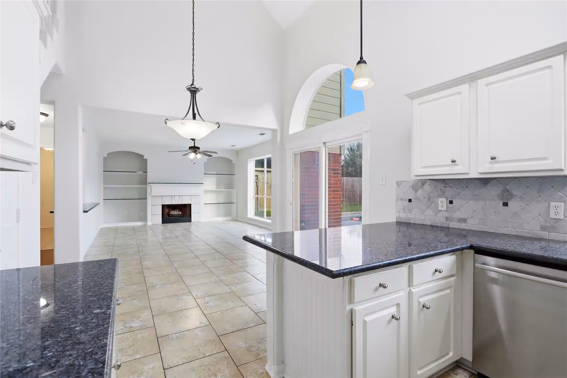 Photo 5 of 5415 Atascocita Timbers N, Humble, TX