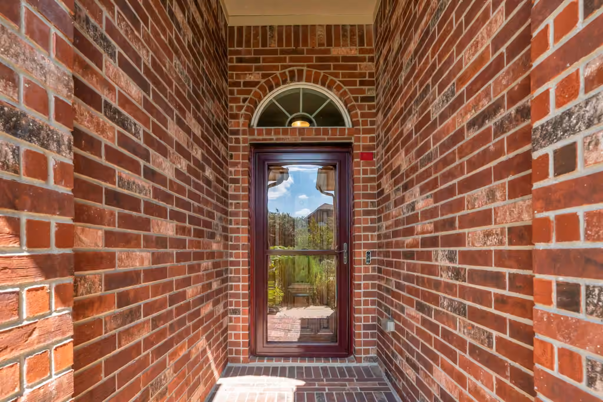 Photo 4 of 9978 Golden Field Lane, Brookshire, TX