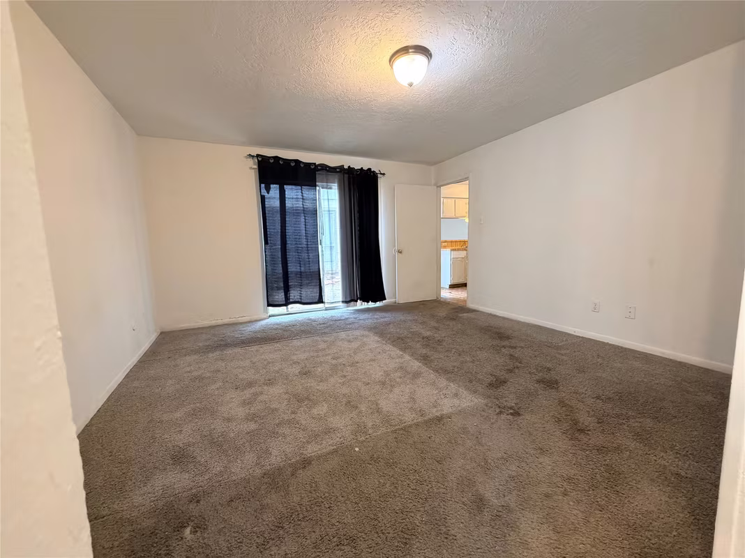 Photo 7 of 5602 Easthampton Drive B, Houston, TX