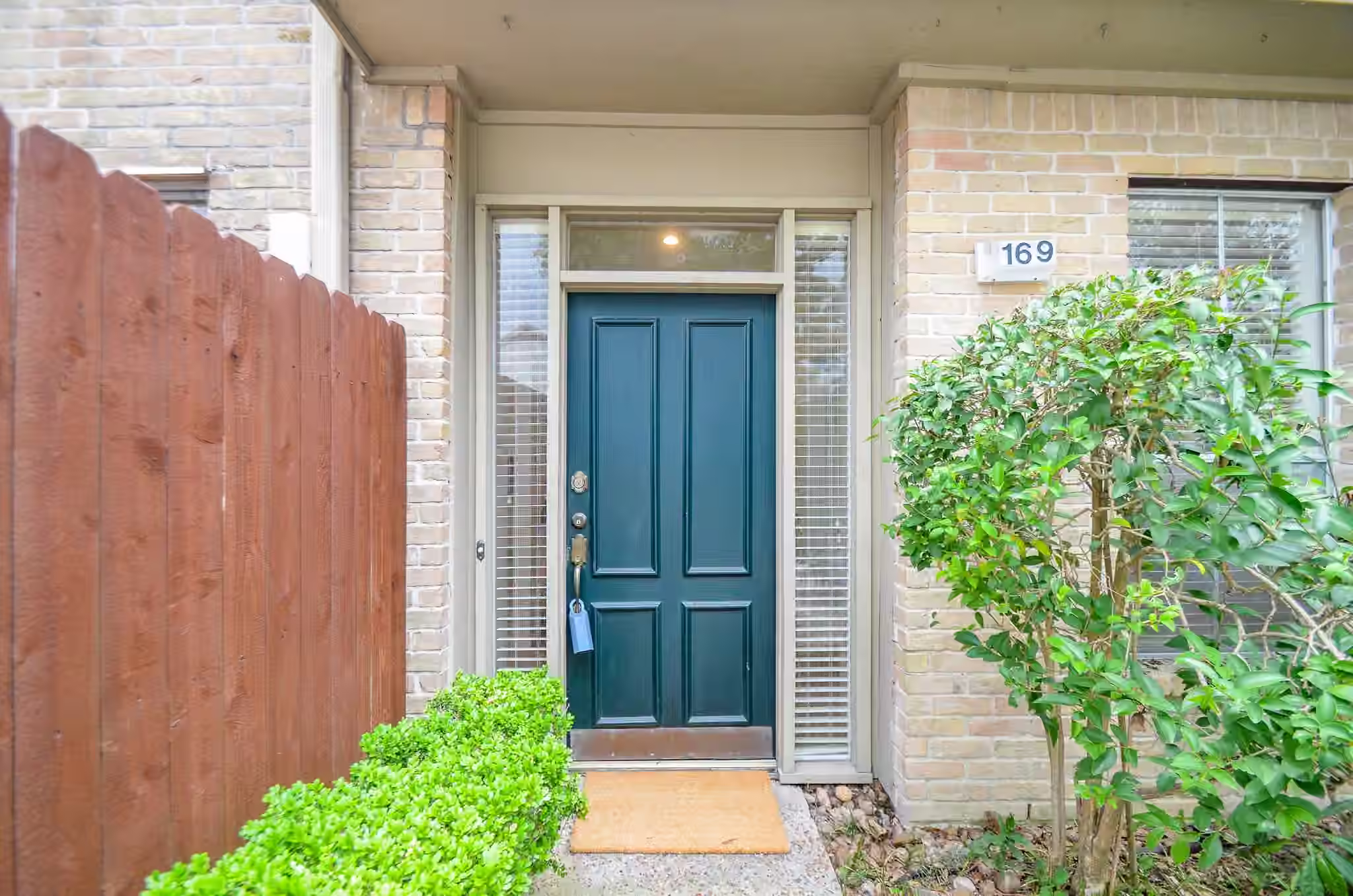 Photo 6 of 2100 Tanglewilde Street 169, Houston, TX