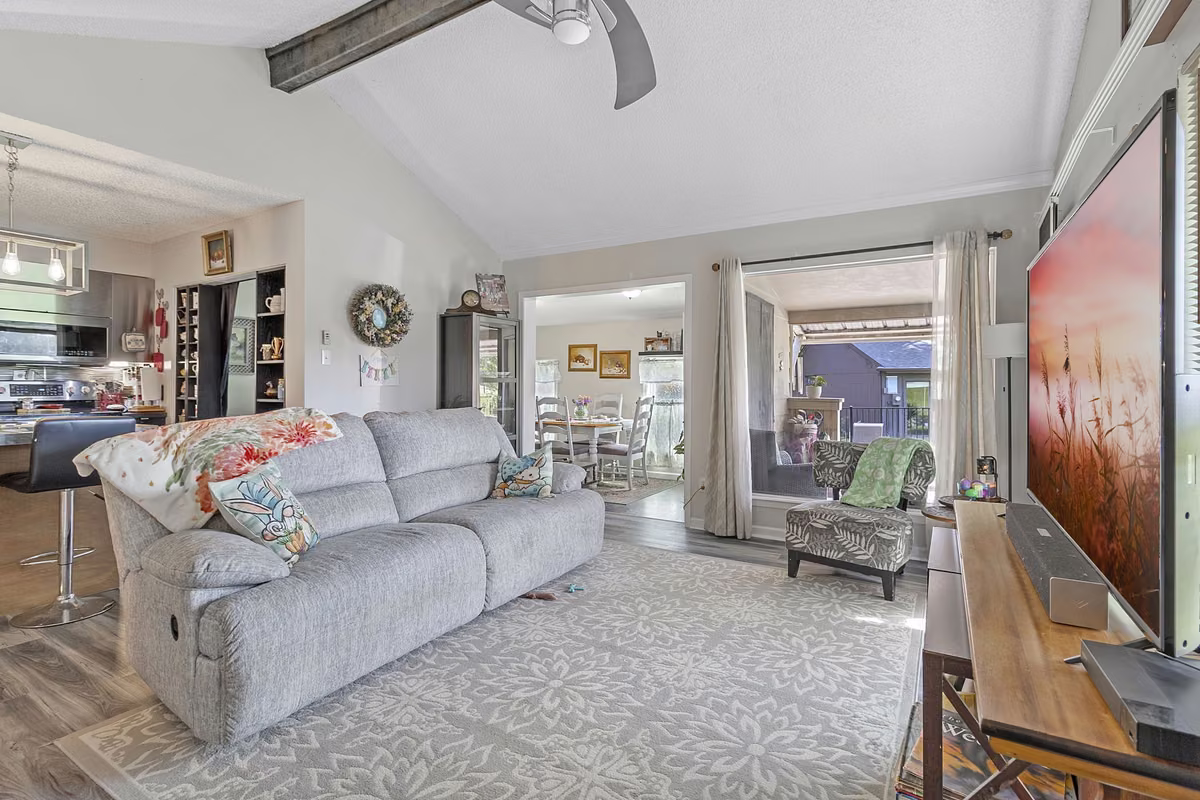 Photo of 17 Townhouse Lane, Trinity, TX 75862