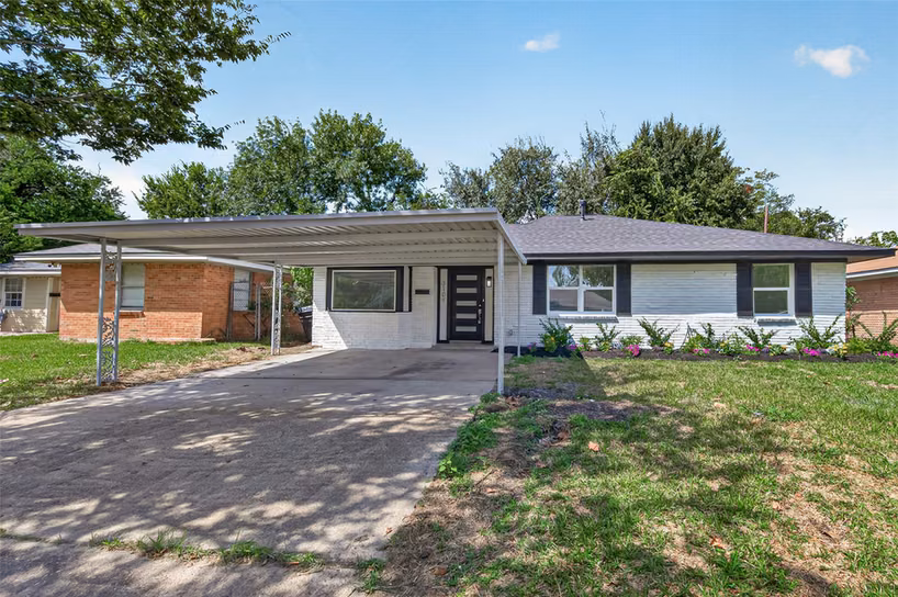 Photo 2 of 3107 Sunnydale Drive, Houston, TX