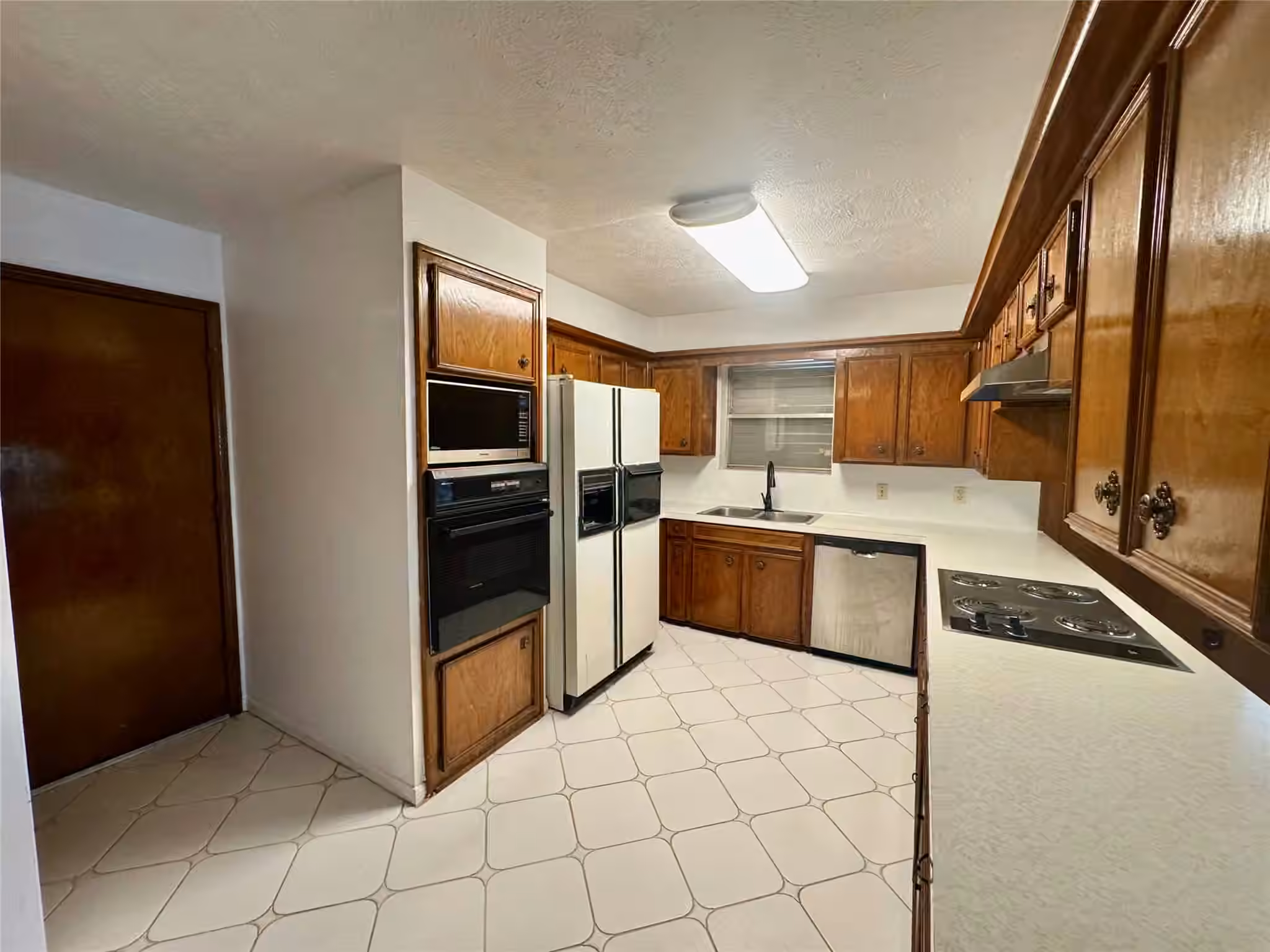 Photo 5 of 10130 Sageplum Drive, Houston, TX