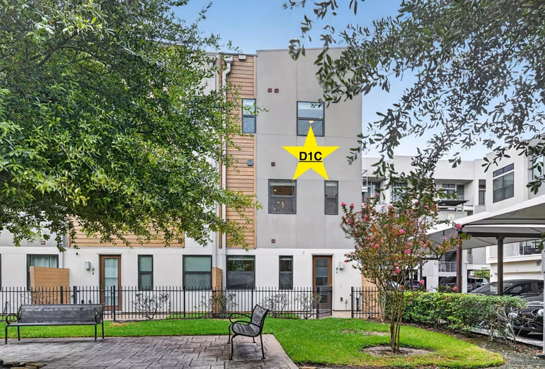 Photo 2 of 2401 Crawford Street D1C, Houston, TX