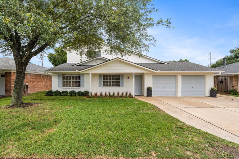 Photo of 822 N Kaufman Drive, Deer Park, TX