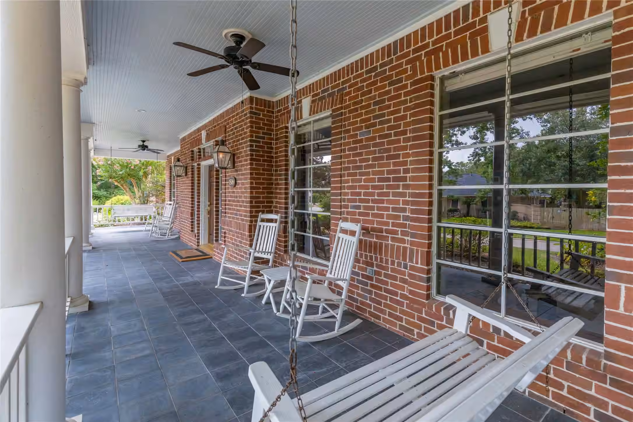 Photo 5 of 1506 Sheltering Oaks Lane, Kingwood, TX
