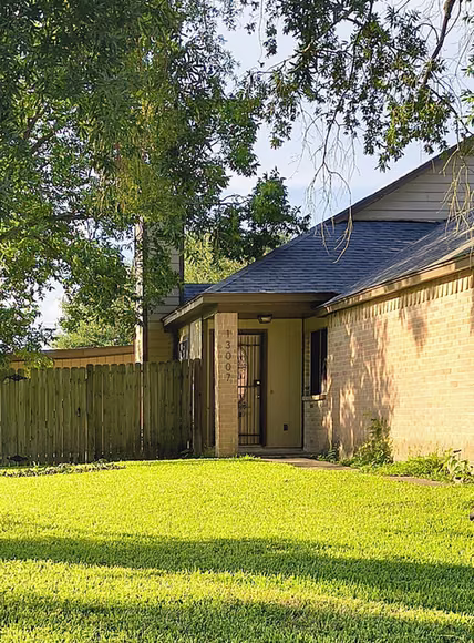 Photo of 13007 Abalone Way, Houston, TX 77044