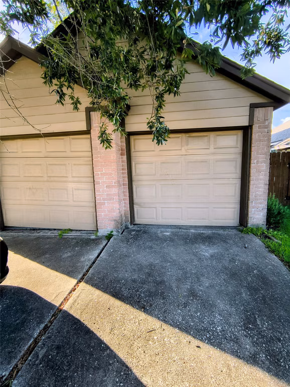 Photo 2 of 13007 Abalone Way, Houston, TX