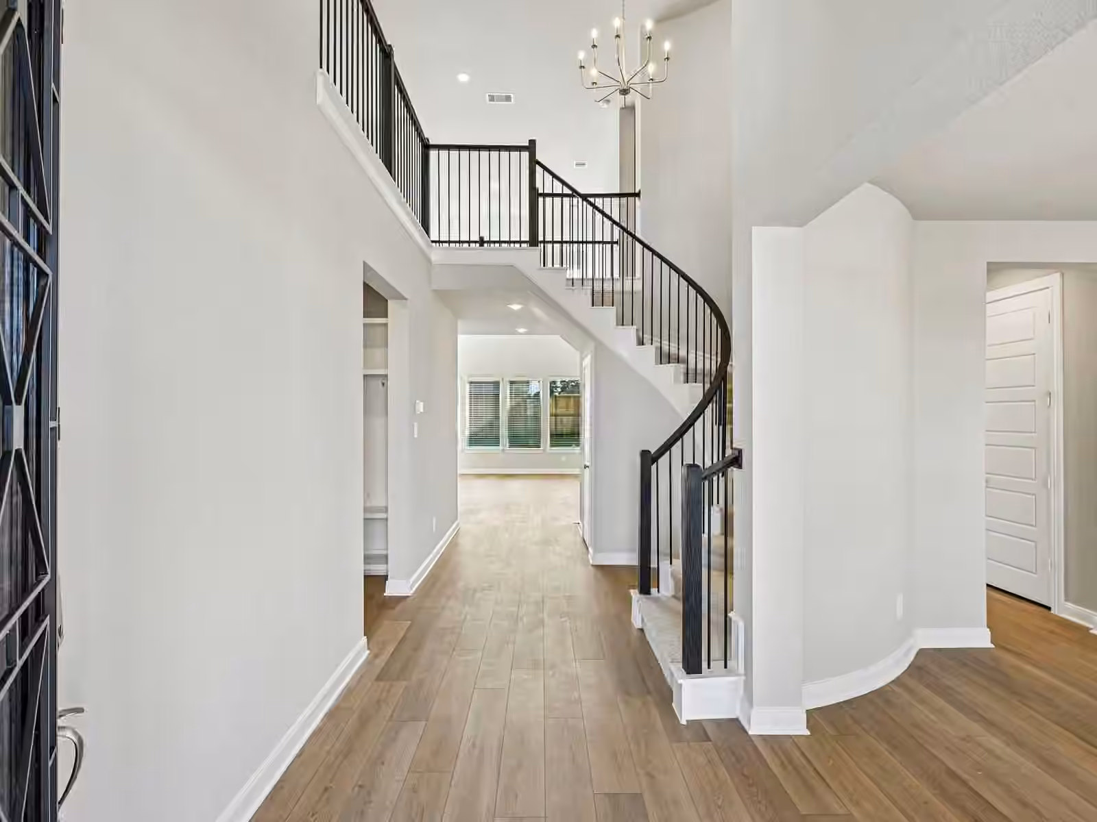 Photo 5 of 17825 Stone Terrace Lane, Montgomery, TX