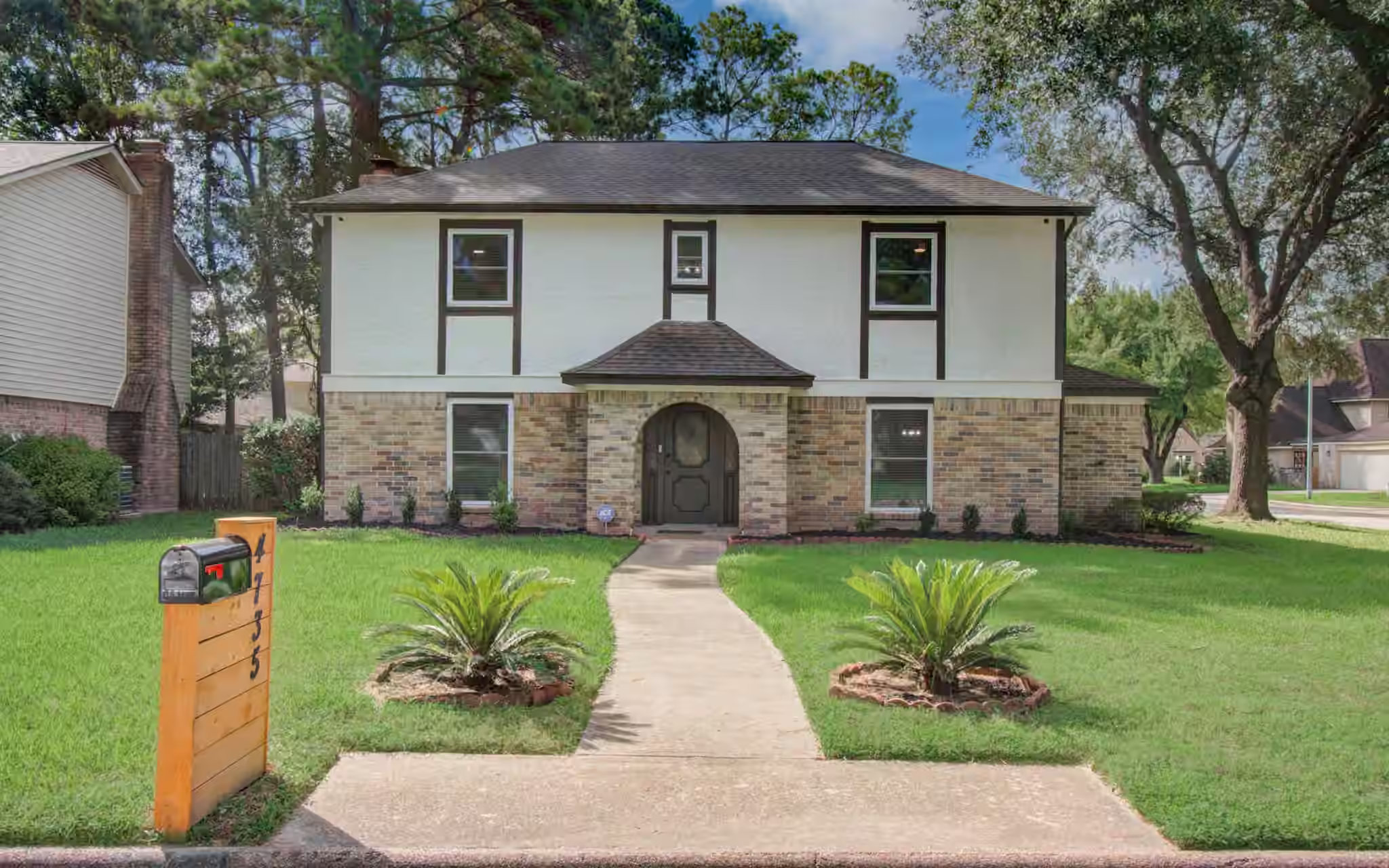 Photo of 4735 Theall Road, Houston, TX
