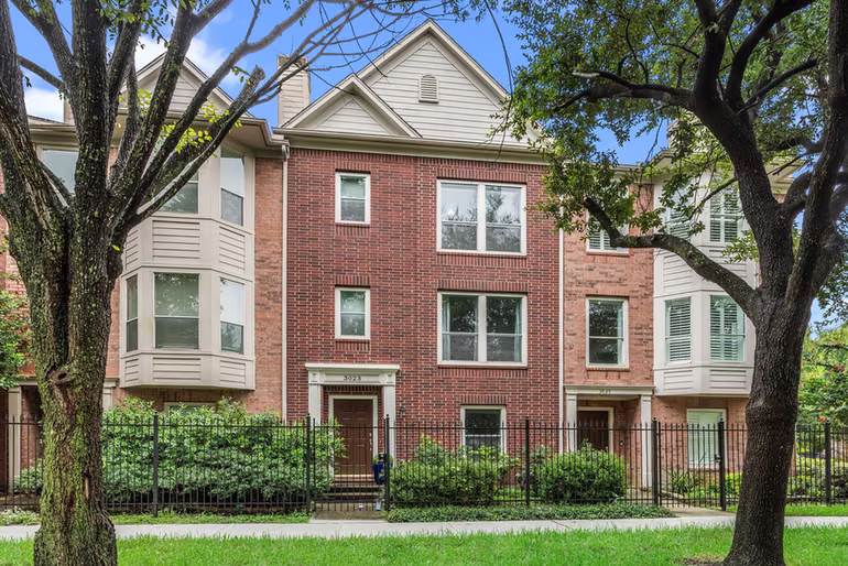 Photo of 3023 Austin Street, Houston, TX 77004