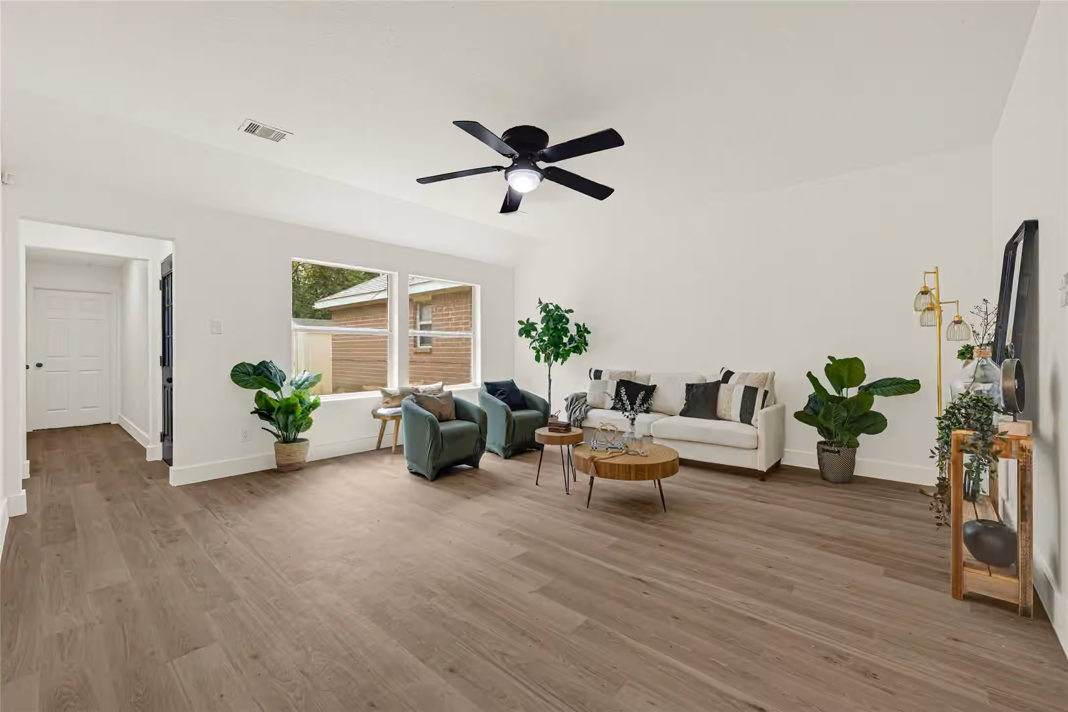 Photo 6 of 5505 Savannah Woods Lane, Rosharon, TX