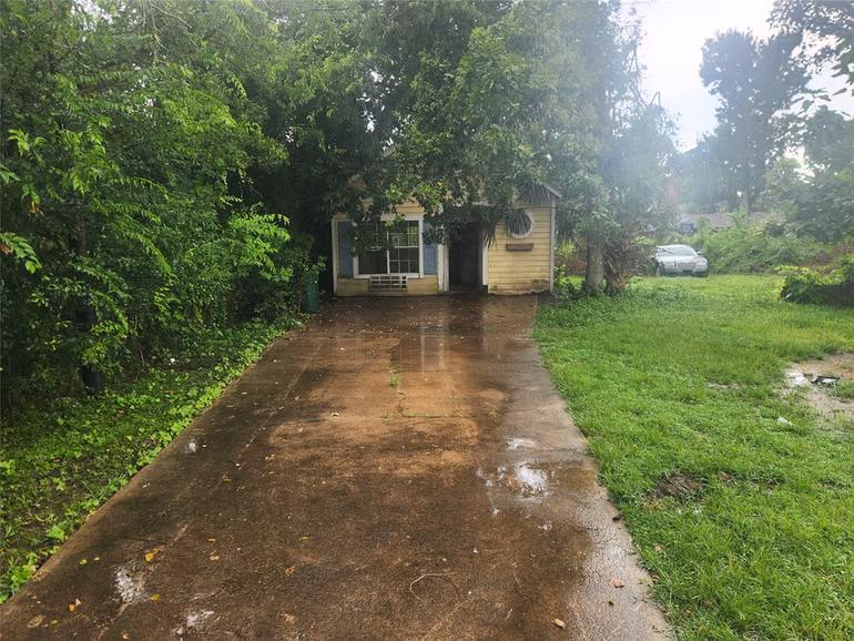 Photo of 10517 Wicklowe Street, Houston, TX