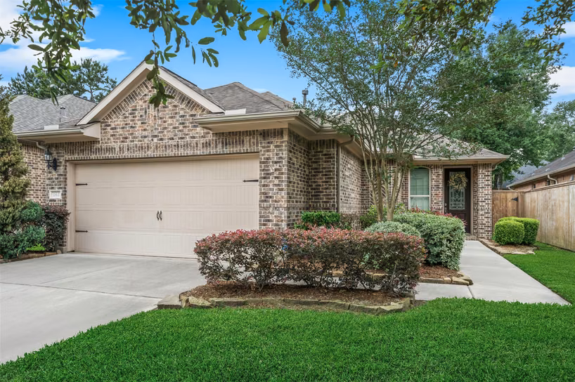 Photo of 142 Elderberry Trail, Montgomery, TX