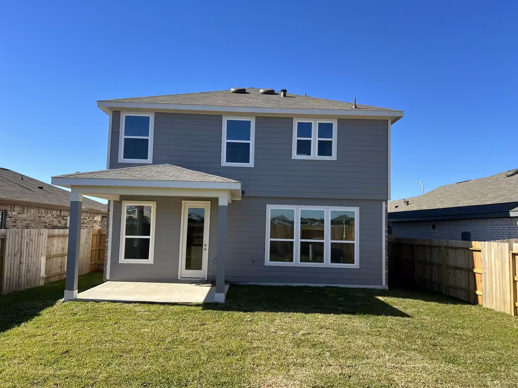 Photo 4 of 15706 Tawny Stark Drive, Houston, TX